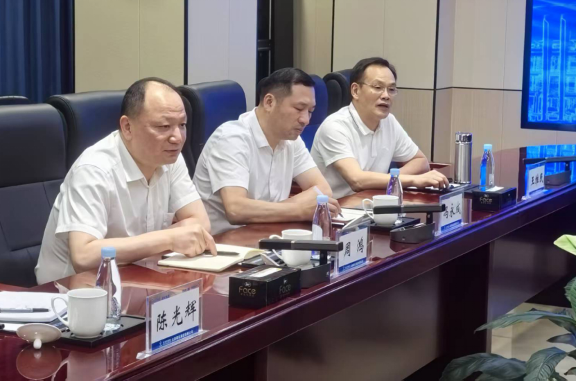 周鴻拜訪云南磷化集團董事長、總經理李錫斌